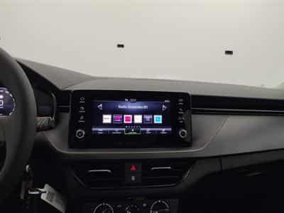Skoda Scala 1.0 TSI 95cv Clever CARPLAY / FULL LED / PDC AR (2026) - Foto 11