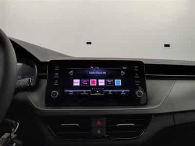 Skoda Scala 1.0 TSI 95cv Clever CARPLAY / FULL LED / PDC AR (2026) - Foto 11