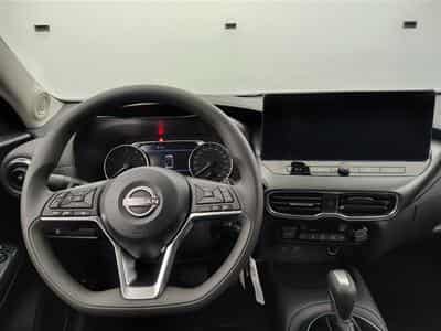 Nissan Juke 1.0 DIG-T 115cv DCT Acenta CARPLAY / FULL LED / CAMERA (2026) - Foto 9