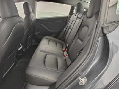 Tesla Model 3 60 kWh Standard Plus (2023) - Foto 13