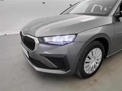 Skoda Scala 1.0 TSI 95cv Clever CARPLAY / FULL LED / PDC AR (2026) - Foto 15