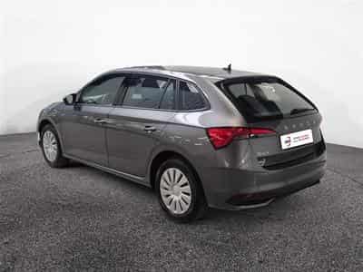 Skoda Scala 1.0 TSI 95cv Clever CARPLAY / FULL LED / PDC AR (2026) - Foto 2