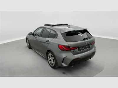 BMW 116 iA PACK M *NAVI/FULL LED/TOIT PANO/PDC AV ARR* (2023) - Foto 2