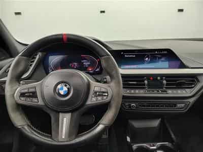 BMW 116 iA PACK M *NAVI/FULL LED/TOIT PANO/PDC AV ARR* (2023) - Foto 9