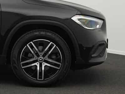 Mercedes GLA 200 d Progressive Multi+Pano+Totw+Kamera (2020) - Foto 8