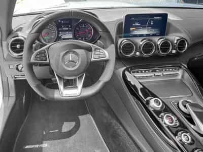 Mercedes AMG GT S AMG RIDE CONTROL° AMG 19° BURMESTER° (2016) - Foto 10