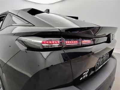 Peugeot 408 1.2 Hybrid 136cv e-DCS6 Allure NAVI / FULL LED / CAMERA 360 (2024) - Foto 15