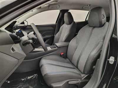 Peugeot 408 1.2 Hybrid 136cv e-DCS6 Allure NAVI / FULL LED / CAMERA 360 (2024) - Foto 7