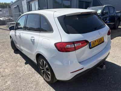 Mercedes B 180 136CV AUTO ATT-REM. (2021) - Foto 5