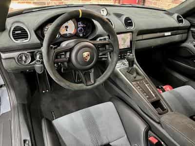 Porsche Cayman Cayman 718 GT4 RS 4.0 500cv PDK Weissach/Lift (2024) - Foto 4
