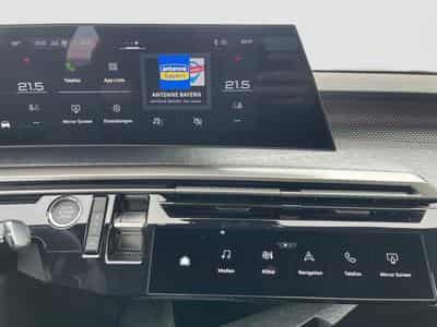 Peugeot 5008 1.2 PureTech 146 e-DSC6 GT (2026) - Foto 11