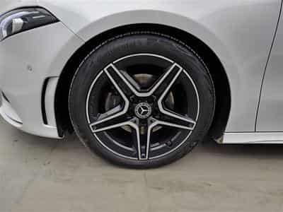 Mercedes A 180 A 180 d PACK AMG NAVI / S-CUIR / FULL LED (2021) - Foto 6