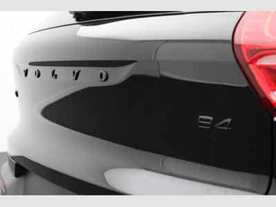 Volvo XC40 Black Edition Plus (2026) - Foto 9