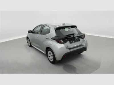 Toyota Yaris 1.5i VVT-i Hybrid E-CVT CARPLAY / CLIM (2025) - Foto 2