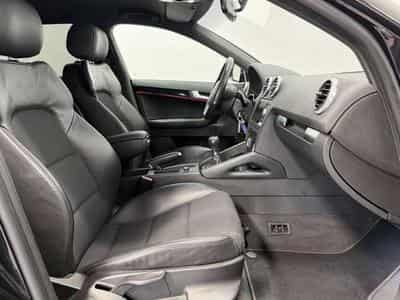 Audi A3 2.0 TDI S line *Tempomat *MMI *APS *Xenon (2010) - Foto 13