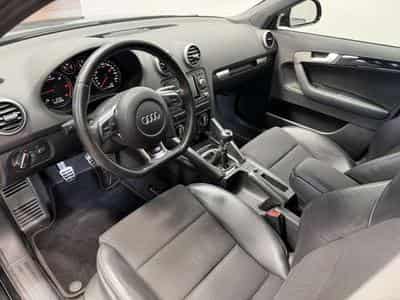 Audi A3 2.0 TDI S line *Tempomat *MMI *APS *Xenon (2010) - Foto 8