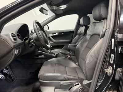 Audi A3 2.0 TDI S line *Tempomat *MMI *APS *Xenon (2010) - Foto 9