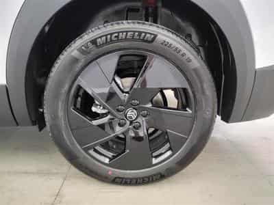 Citroen C5 Aircross 1.2 Hybrid 145cv E-DCS6 Plus NAVI / FULL LED / CAMERA / JA19 (2026) - Foto 6