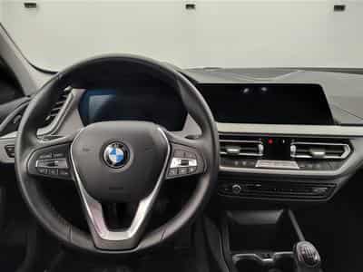 BMW 118 i Navi Cockpit / Led / PDC (2022) - Foto 9