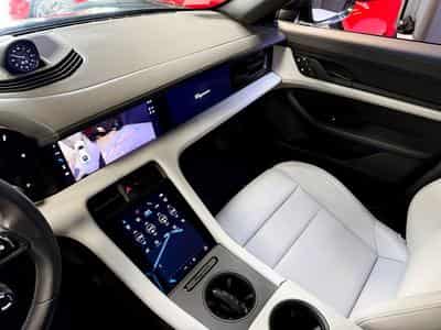 Porsche Taycan Performance Batterie / Sport Chrono / Pano / Dual Screen (2023) - Foto 10