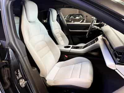 Porsche Taycan Performance Batterie / Sport Chrono / Pano / Dual Screen (2023) - Foto 14