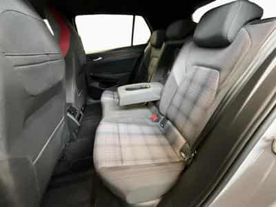 VW Golf GTI+DSG+Black-Style+Matrix-LED+Navi (2024) - Foto 14
