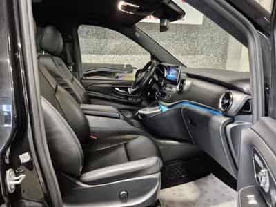 Mercedes V 250 D AMG LINE 6 SITZE BURMESTER PANO CUIR NAVI (2021) - Foto 4