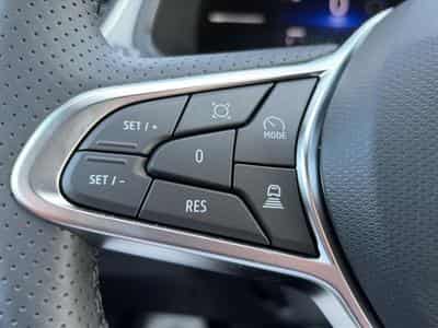 Renault Captur 1.2 TCE 115 TECHNO (2026) - Foto 15