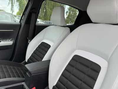 Citroen C3 AIRCROSS 1.2 HYBRIDE 145 MAX E-DCS6 (2026) - Foto 15