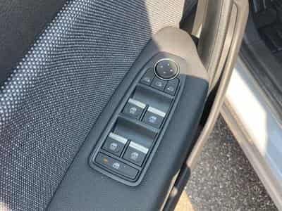 Renault Captur 1.2 TCE 115 TECHNO (2026) - Foto 11
