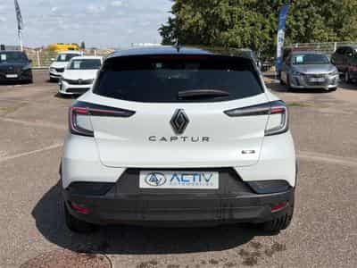 Renault Captur 1.8 E-TECH FULL HYBRID 160 TECHNO (2026) - Foto 6