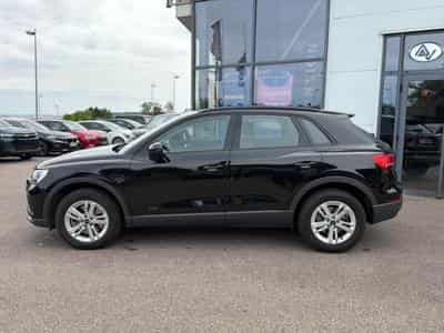 Audi Q3 45 TFSI E 245 S TRONIC 6 (2023) - Foto 8