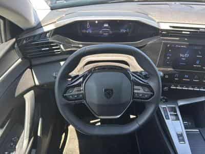 Peugeot 408 HYBRID 145 ALLURE E-DCS6 (2025) - Foto 12