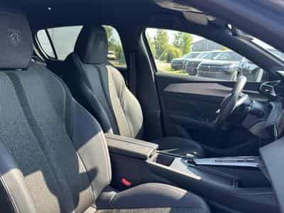 Peugeot 308 1.2 HYBRID 145 GT E-DCS6 (2025) - Foto 12