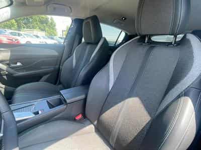 Peugeot 308 1.5 BLUEHDI 130 ALLURE EAT8 (2025) - Foto 14
