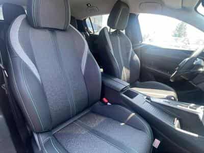 Peugeot 308 1.5 BLUEHDI 130 ALLURE EAT8 (2025) - Foto 15