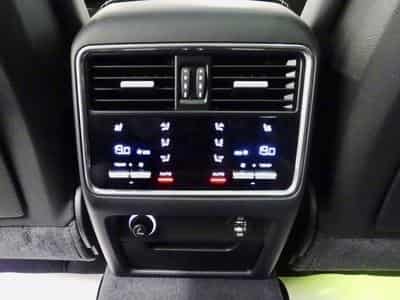 Porsche Cayenne 4.0 TURBO PSCB SPORT DESIGN CARBON APPROVED Hinterradlenkung (2019) - Foto 11