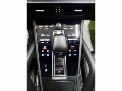 Porsche Cayenne 4.0 TURBO PSCB SPORT DESIGN CARBON APPROVED Hinterradlenkung (2019) - Foto 12