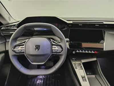 Peugeot 408 1.2 Hybrid 145cv e-DCS6 Allure NAVI / FULL LED / CAMERA (2024) - Foto 9