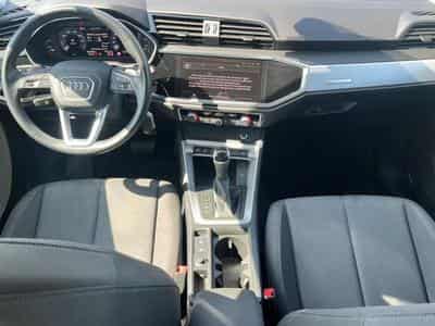 Audi Q3 45 TFSI 245 BUSINESS LINE S TRONIC 6 (2023) - Foto 10