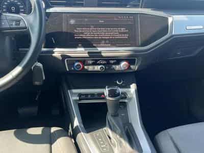 Audi Q3 45 TFSI 245 BUSINESS LINE S TRONIC 6 (2023) - Foto 12
