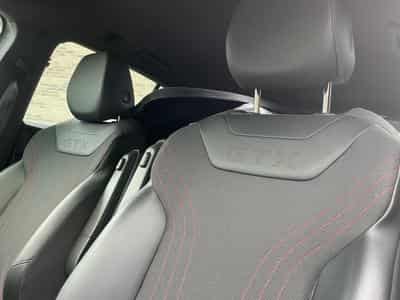 VW ID.4 GTX 4Motion (2023) - Foto 12