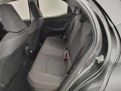 Mazda 2 1.5 Hybrid VVT-I CVT 92Cv Agile CARPLAY / CLIM (2023) - Foto 13