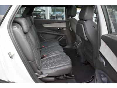 Peugeot 5008 1.5 BlueHDI GT EAT8 PANO CUIR FOCAL ACC SIDE CAM360 1° MAIN (2023) - Foto 8