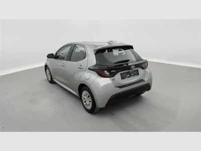 Toyota Yaris 1.5i VVT-i Hybrid E-CVT CARPLAY / CLIM (2025) - Foto 2
