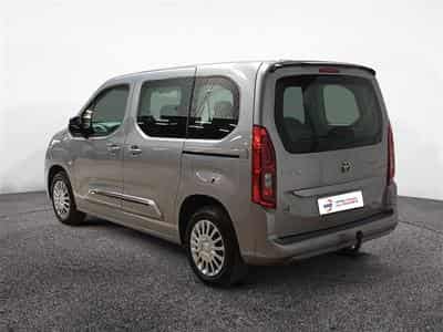 Toyota Proace 1.5 D-4D Active S/S (EU6.3) (2023) - Foto 2
