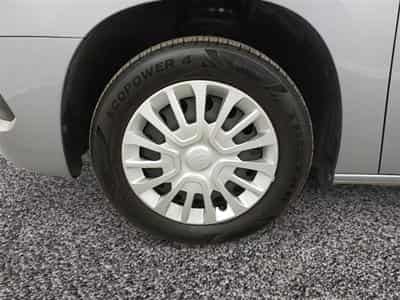 Toyota Proace 1.5 D-4D Active S/S (EU6.3) (2023) - Foto 6