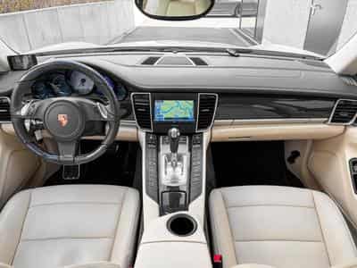 Porsche Panamera Panamera E-Hybrid S /20/Bi-Xenon/PANO/360°/Leder (2014) - Foto 2