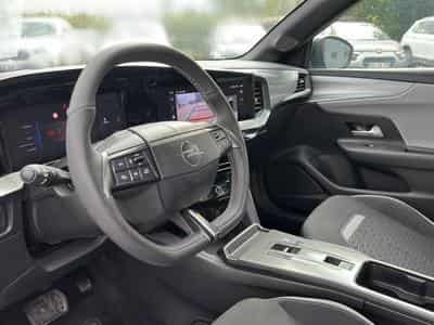 Opel MOKKA 1.2 TURBO HYBRID 136 EDITION E-DCT6 (2025) - Foto 14
