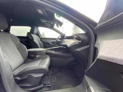 Peugeot 5008 HYBRID 145 ALLURE E-DCS6 (2025) - Foto 11